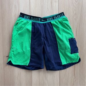 Nike Men’s Sports Clash Shorts